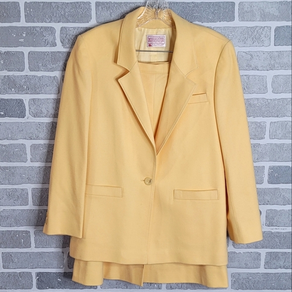 Pendleton Dresses & Skirts - Pendleton Yellow Skirt Set